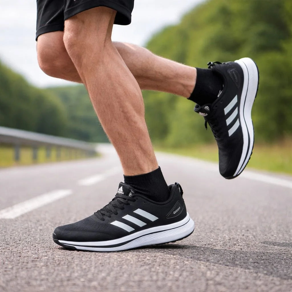 Adidas EQ21 Run – Confort, Légèreté et Style pour Tous Vos Déplacements