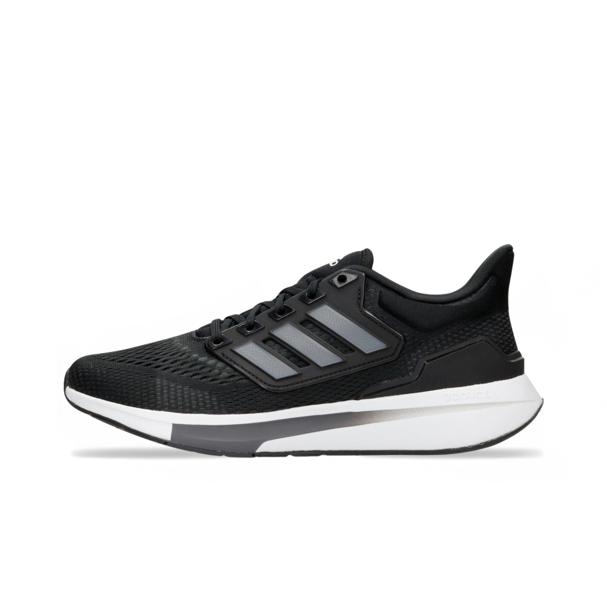 Adidas EQ21 Run – Confort, Légèreté et Style pour Tous Vos Déplacements